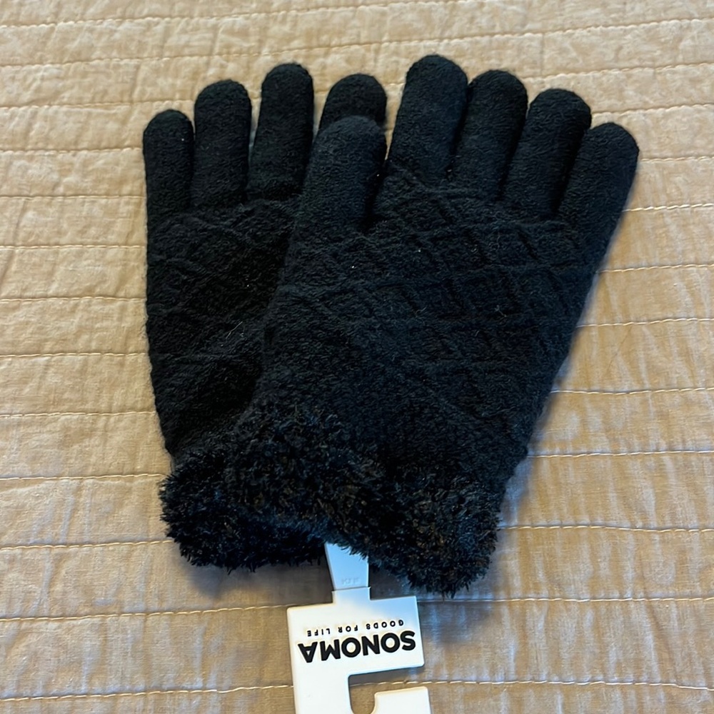 Black gloves